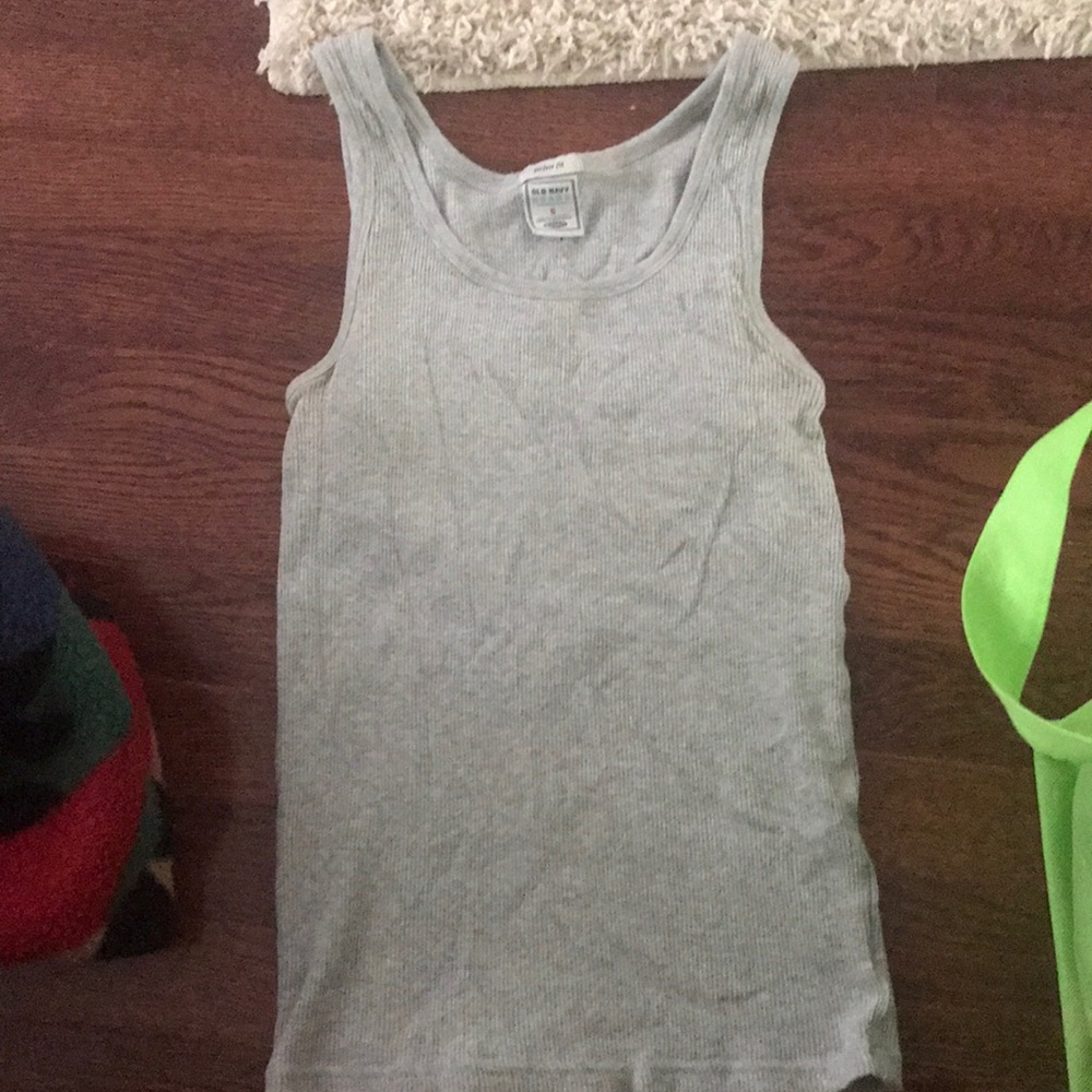 EUC OLD NAVY VINTAGE Women’s sleeveless t shirt